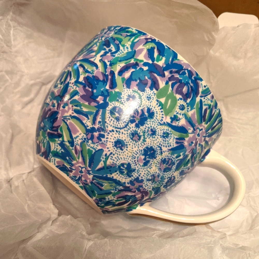 NIB Set of 2 Lilly Pulitzer Mugs